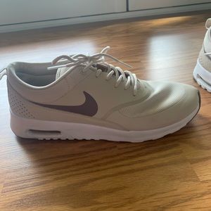 Nike Air Max Thea